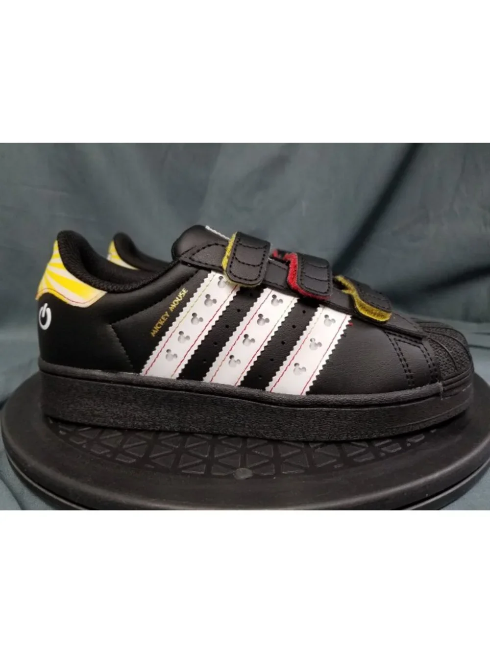 Adidas Superstar (PS) LED Lights Disney Mickey Mouse Kids Size 2.5 NEW NO BOX!